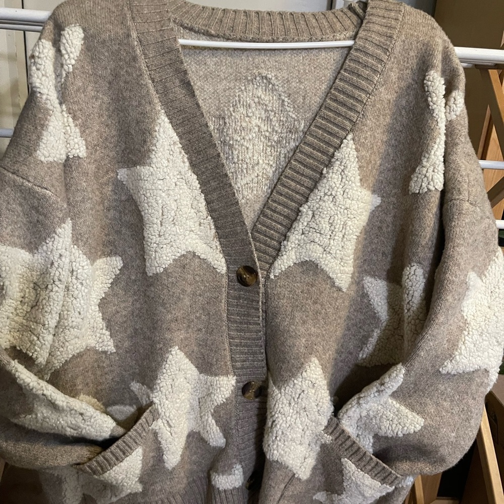 Cozy Star Patterned Cardigan Sweater